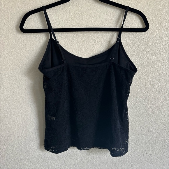 Newport News Double Lined Tank - Picture 4 of 9